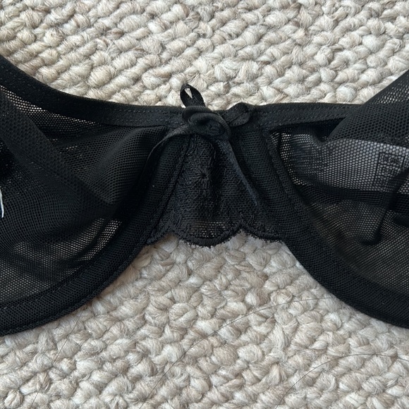 Brand New DKNY Sheer Underwire Lace Details Bra Black (34B) - NWT - Picture 7 of 9